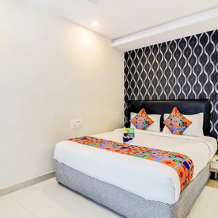 Fabhotel Sri Mayuri